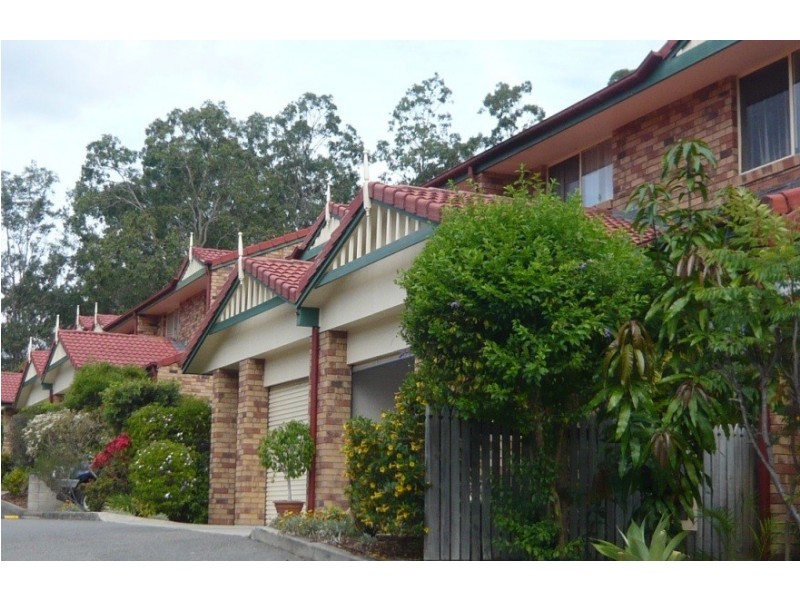 Arana Hills QLD 4054