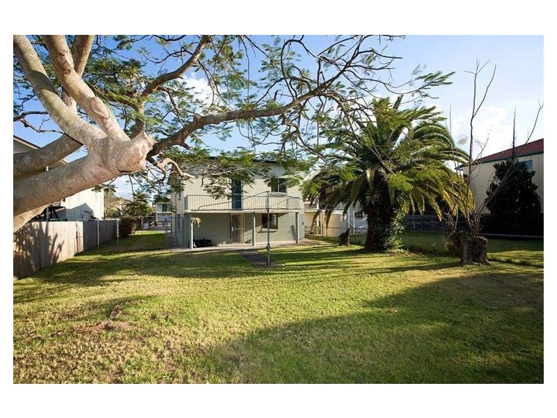 60 Noble St, Clayfield QLD 4011