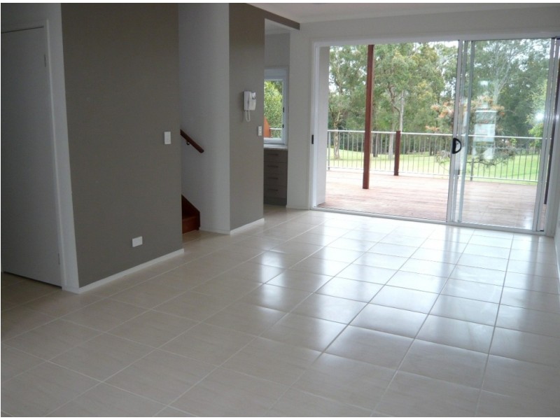 2/51 Railway Pde, Mitchelton QLD 4053