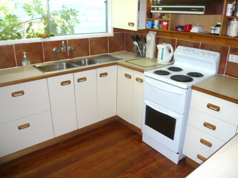 50 Henry St, Chapel Hill QLD 4069