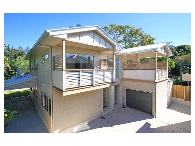 46b Dover St, Hawthorne QLD 4171