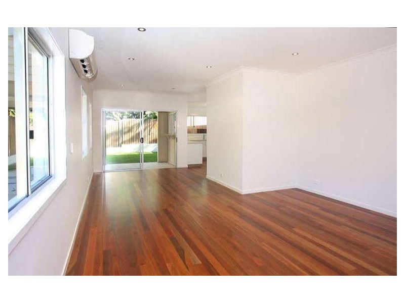 46b Dover St, Hawthorne QLD 4171