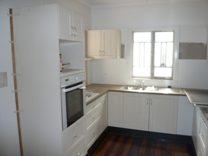 30 Ethel St, Yeerongpilly QLD 4105