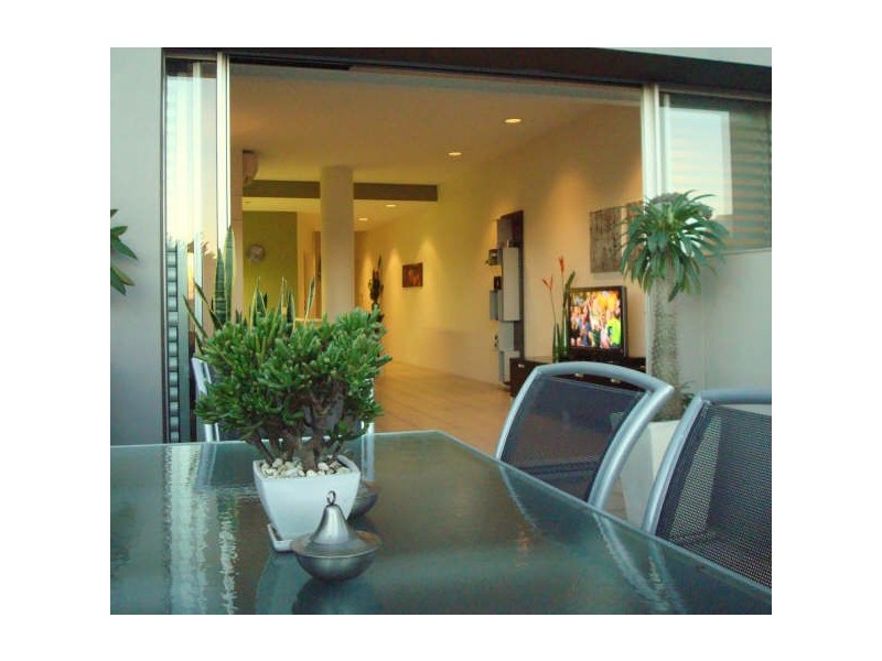 38 Skyring Tce, Teneriffe QLD 4005