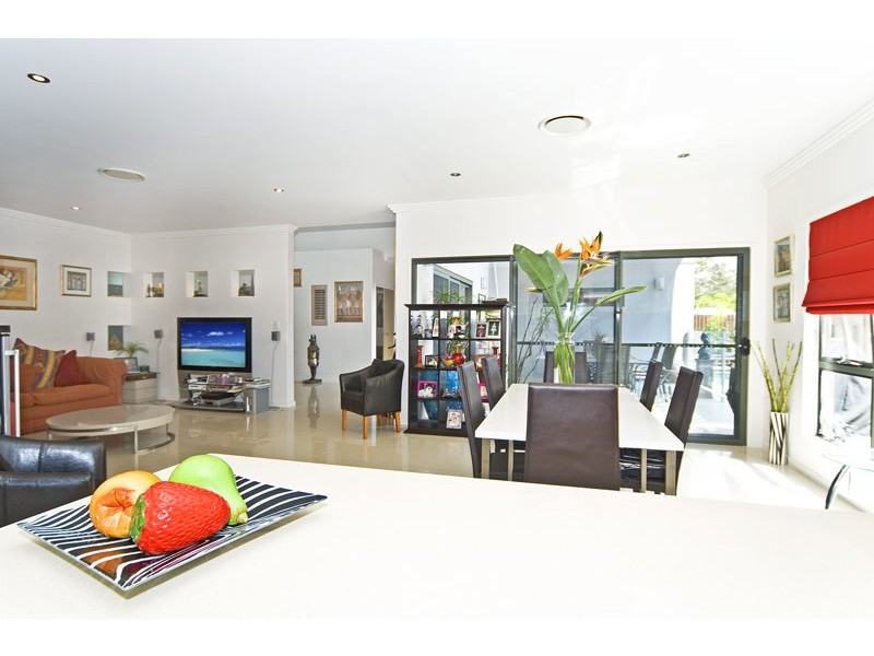 17 Peregrine Cres, Coomera QLD 4209