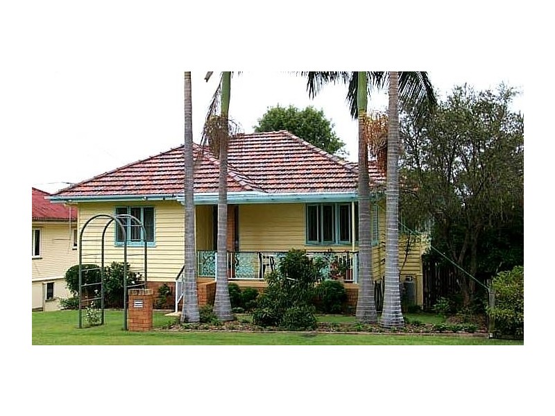 9 Wyeth Street, Wynnum QLD 4178