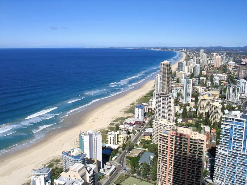 9 Hamilton Ave, Surfers Paradise QLD 4217