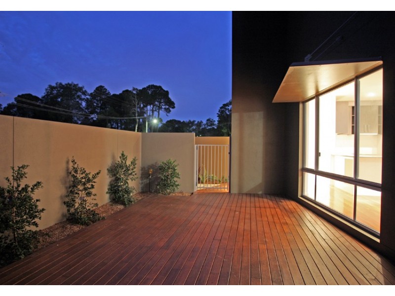 3/11 Wattle Av, Bongaree QLD 4507