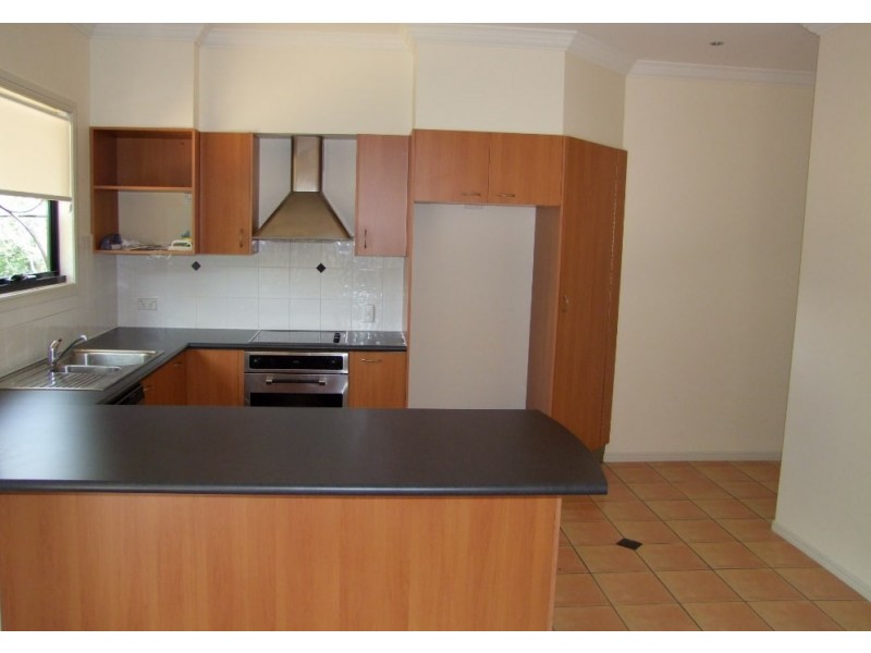 42 Hoogley St, West End QLD 4101