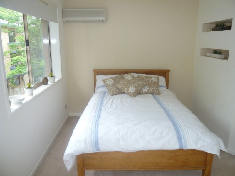 1/60 Mitre St, St Lucia QLD 4067