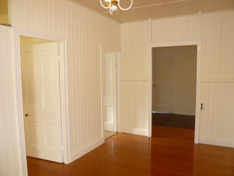 1/7 Gilmore St, Leichhardt QLD 4305