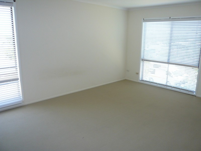 10b/3 Guinevere Crt, Bethania QLD 4205