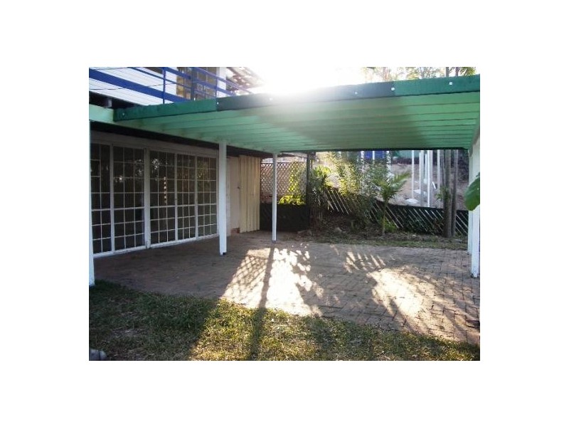 Plucks, Arana Hills QLD 4054