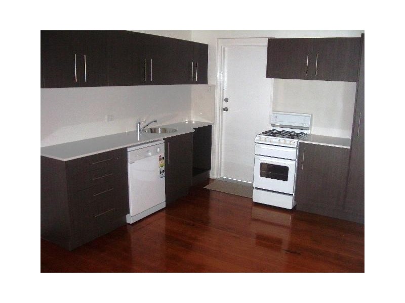 221 Lutwyche Rd cnr Legeyt St, Windsor QLD 4030