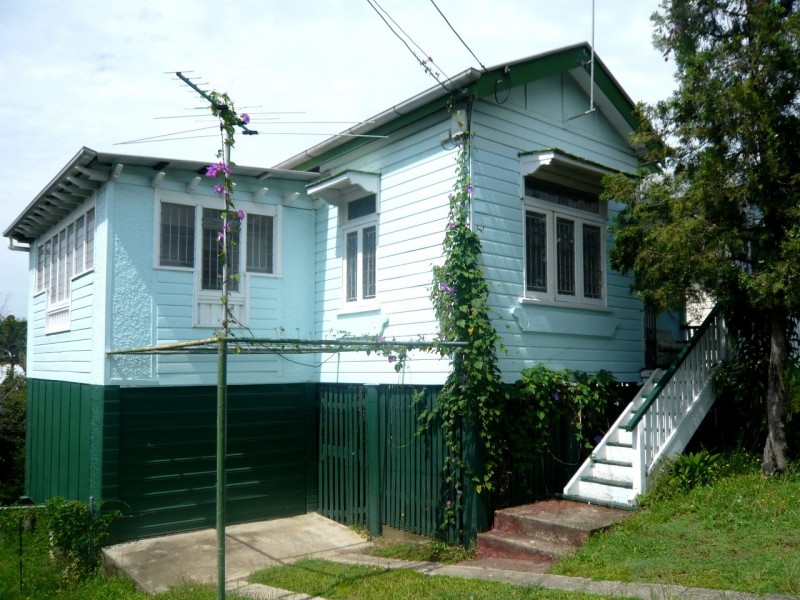 6 Annie St, Windsor QLD 4030