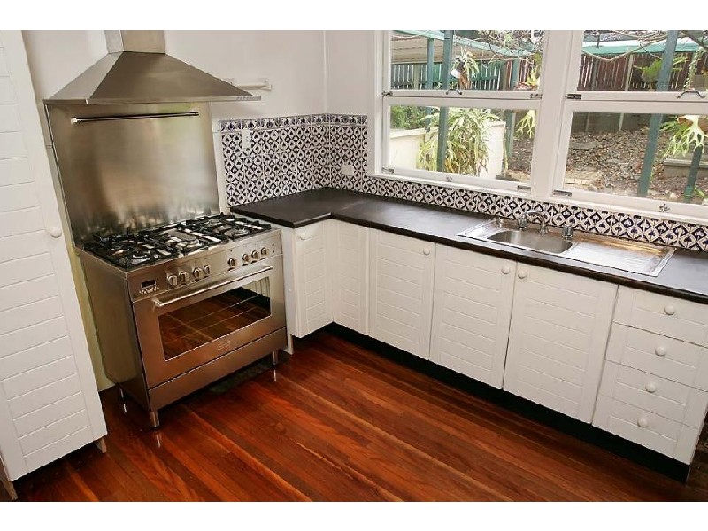 213 Lytton Road, Balmoral QLD 4171