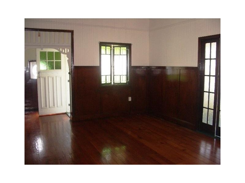 Frank Street, Norman Park QLD 4170