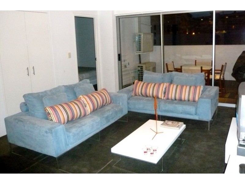 9 Chester St cnr Ella St, Newstead QLD 4006