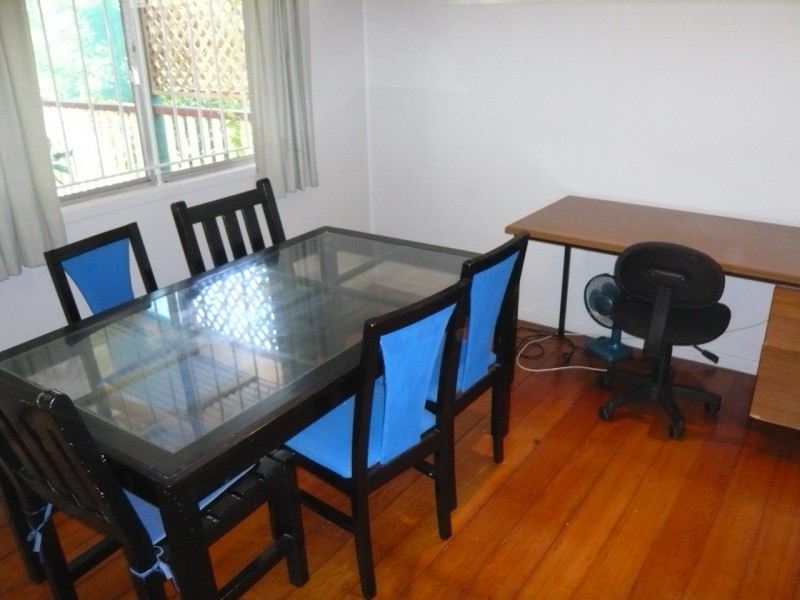 249 Wynnum Rd, Norman Park QLD 4170