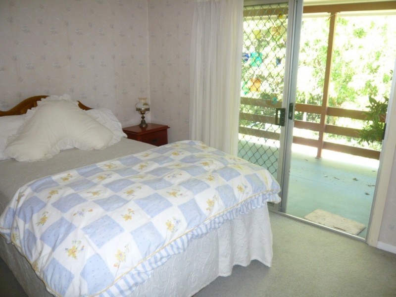 14 Windmill Rd, Tarragindi QLD 4121