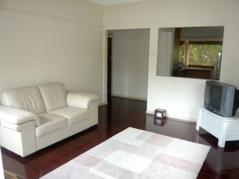 23 Bryden St, Windsor QLD 4030