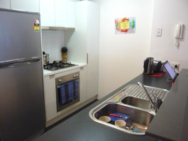 170 Leichhardt St, Spring Hill QLD 4000
