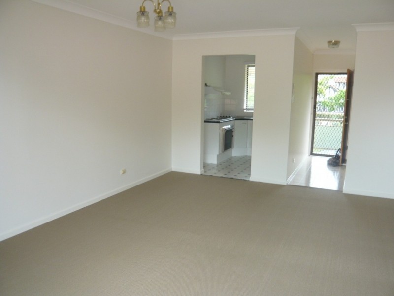 4/142 Windermere Rd Cnr Charlton St, Hamilton QLD 4007