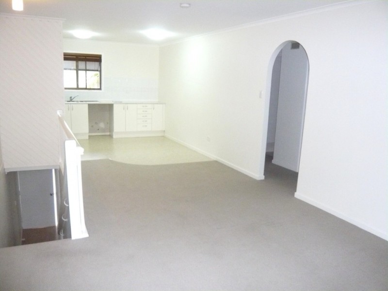 8/90 Invermore St, Mount Gravatt East QLD 4122