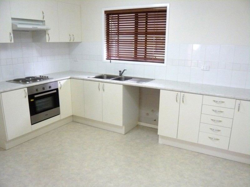 8/90 Invermore St, Mount Gravatt East QLD 4122