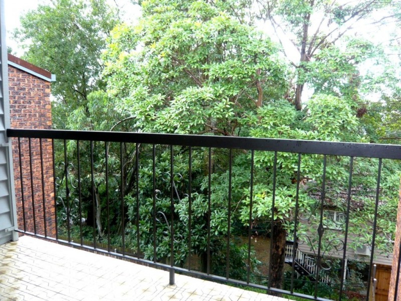 8/90 Invermore St, Mount Gravatt East QLD 4122