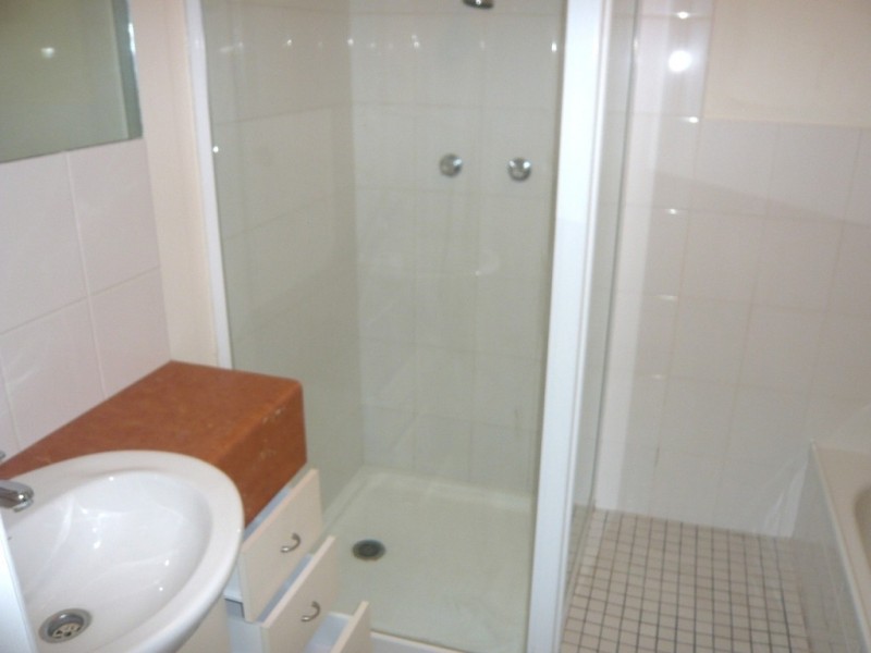 8/90 Invermore St, Mount Gravatt East QLD 4122