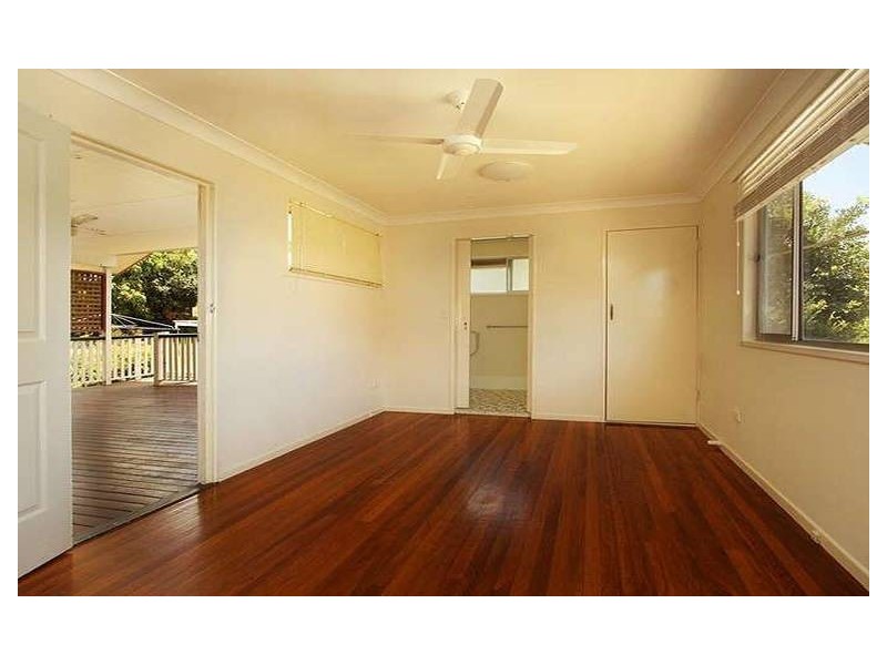 33 Monro St, Kelvin Grove QLD 4059