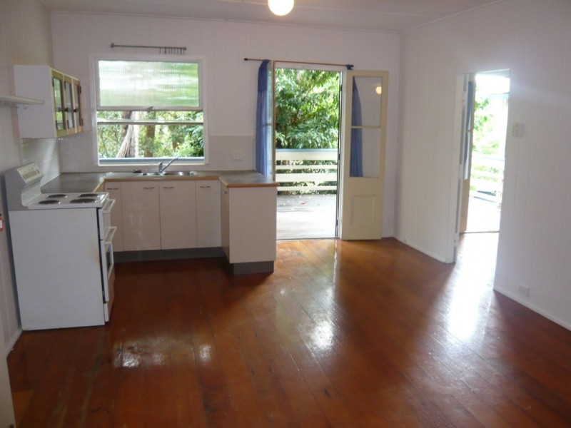 192 Musgrave Rd near cnr Cochrane St, Red Hill QLD 4059