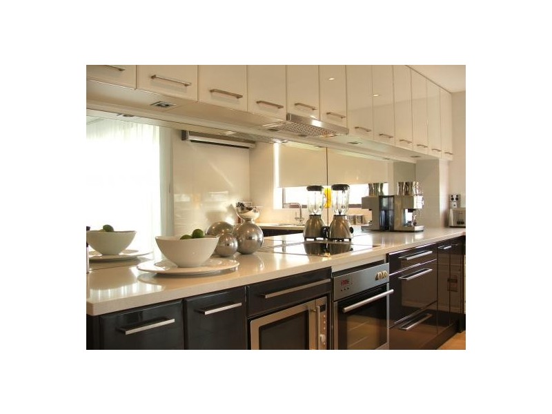 83 O’connell Street, Kangaroo Point QLD 4169