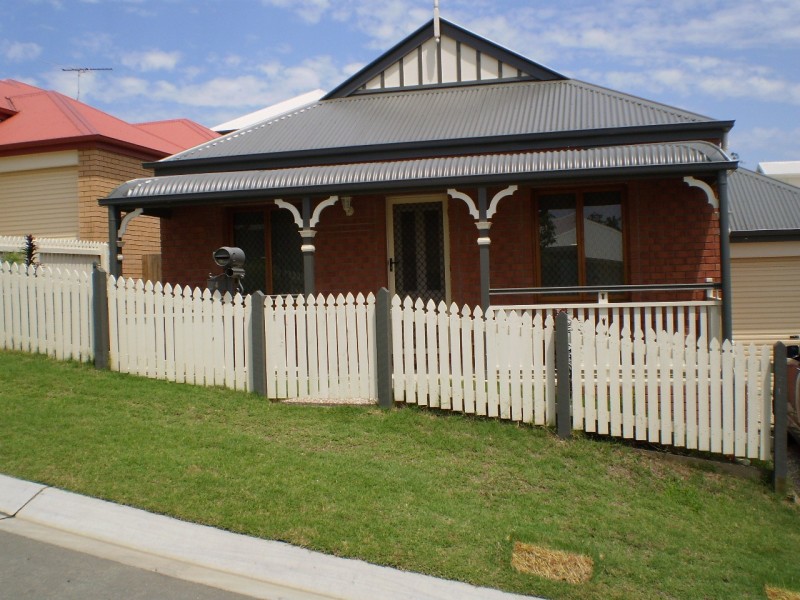 Springfield Lakes QLD 4300