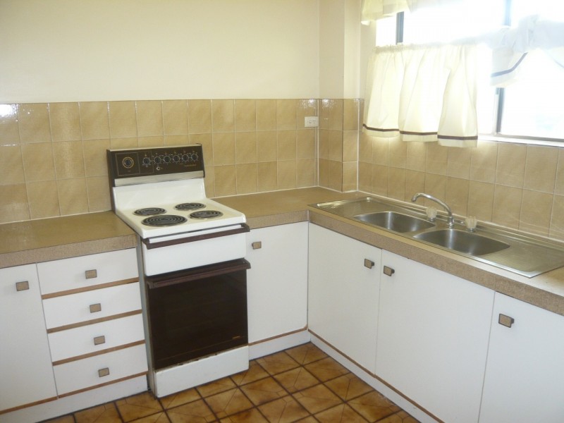 74 Durack St, Moorooka QLD 4105