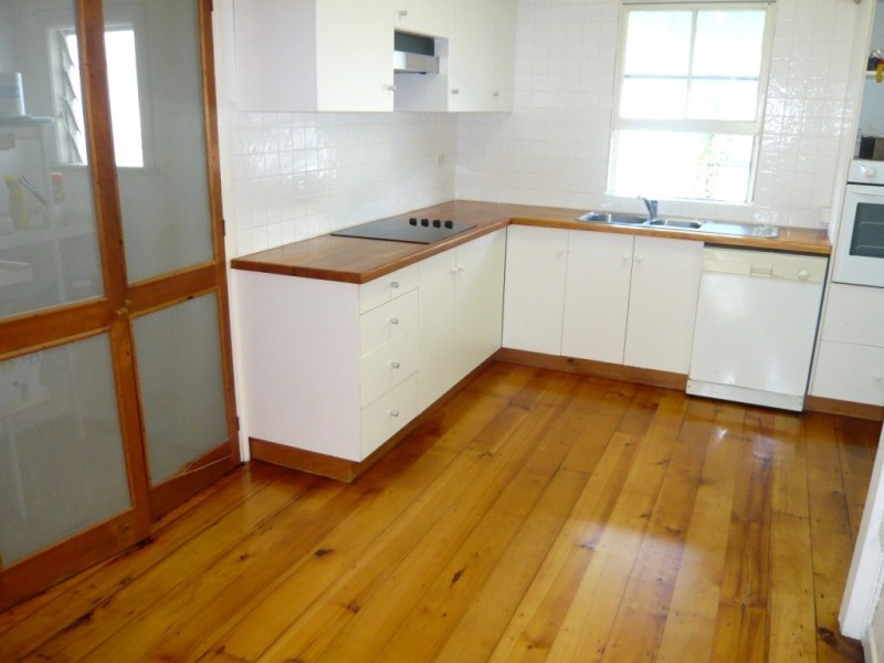 116 Manson Rd, Ascot QLD 4007