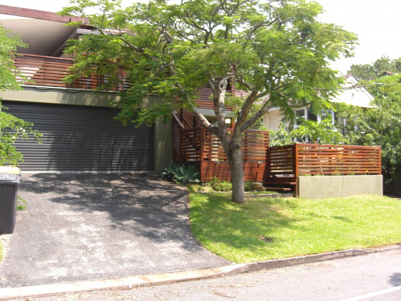 149 Highland Tce, St Lucia QLD 4067