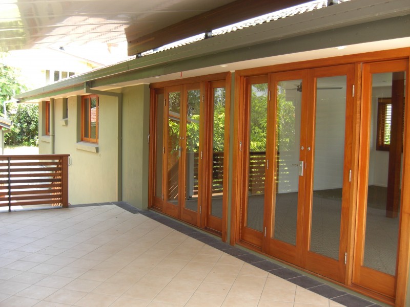 149 Highland Tce, St Lucia QLD 4067