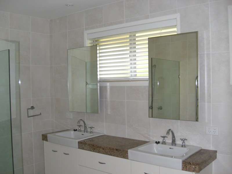 149 Highland Tce, St Lucia QLD 4067