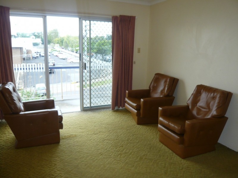 76 Lyon St cnr Vale St, Moorooka QLD 4105