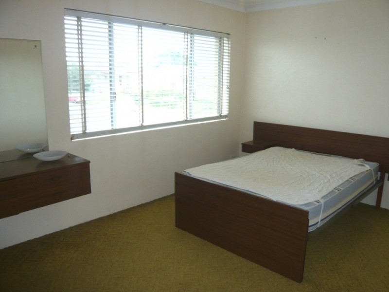 76 Lyon St cnr Vale St, Moorooka QLD 4105