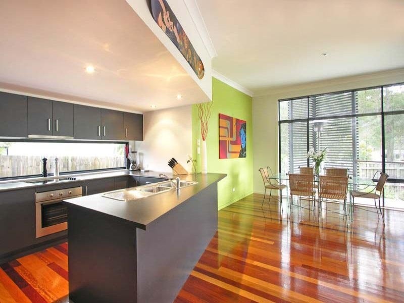 13 Lomandra Place, Chapel Hill QLD 4069