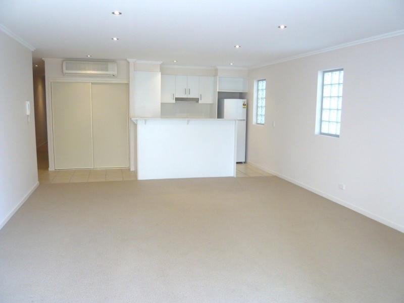 42 Cordelia St, South Bank QLD 4101