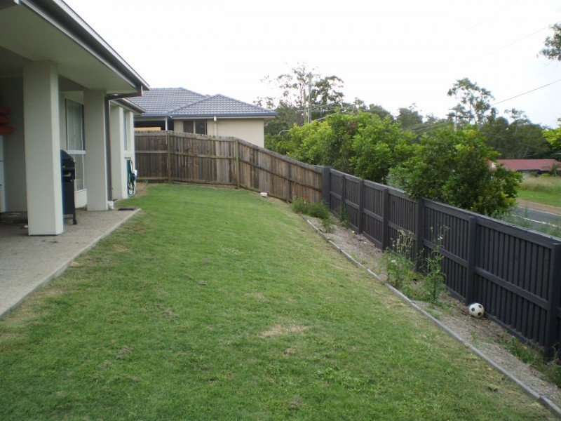 26 Jeff Collins Circuit, Bellbird Park QLD 4300