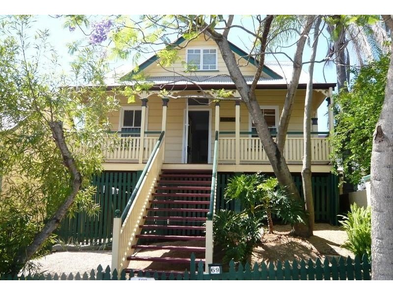 69 Cricket St, Petrie Terrace QLD 4000