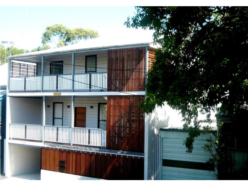 112b Kennigo St, Spring Hill QLD 4000