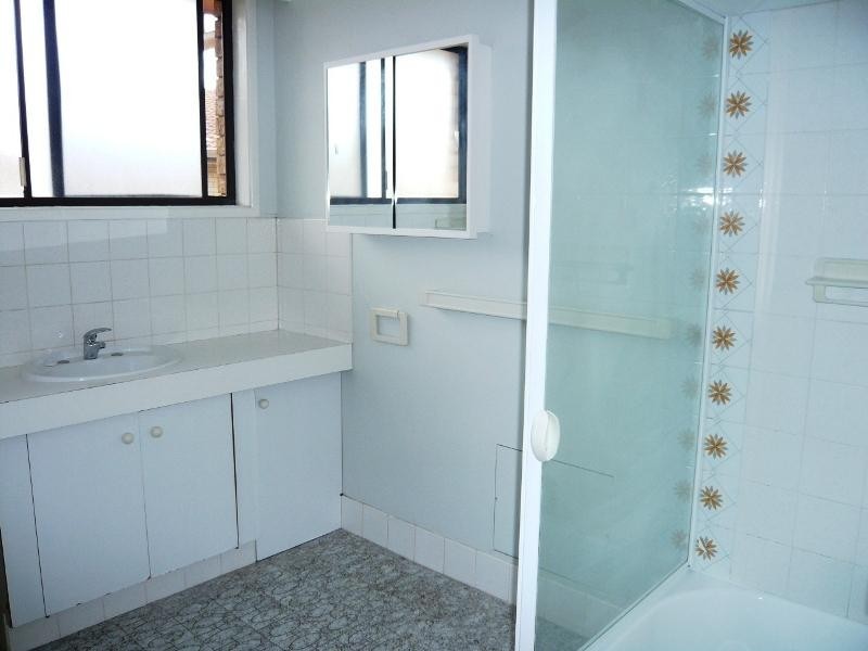 22 Foxton St, Indooroopilly QLD 4068