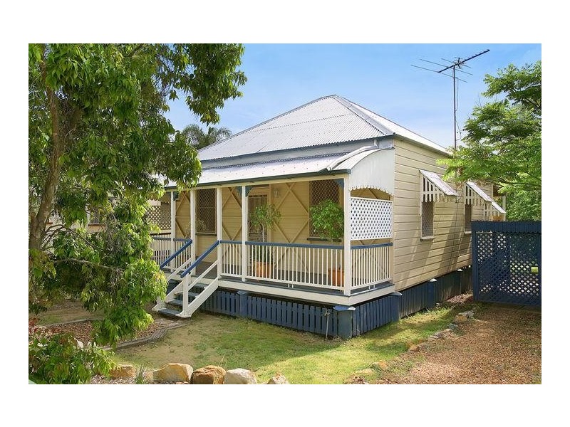 43 Omar Street, West Ipswich QLD 4305