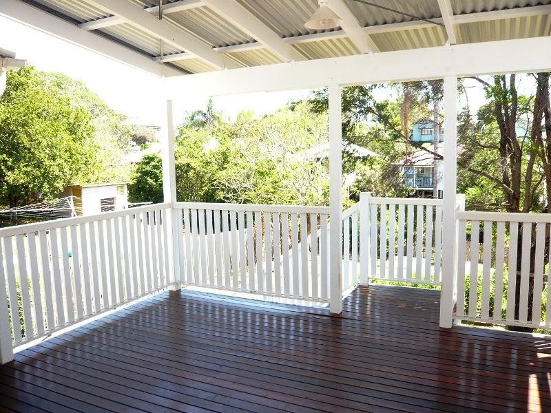 52 Lindsay St, Ashgrove QLD 4060